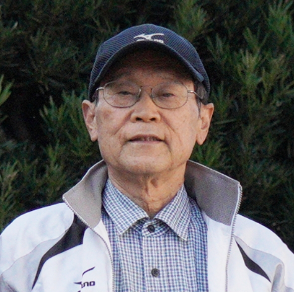 名誉校長 長島 彬 氏
